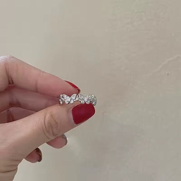 Dainty Elegant Princess Silver Butterfly Ring - Adjustable - Picture 4 of 4